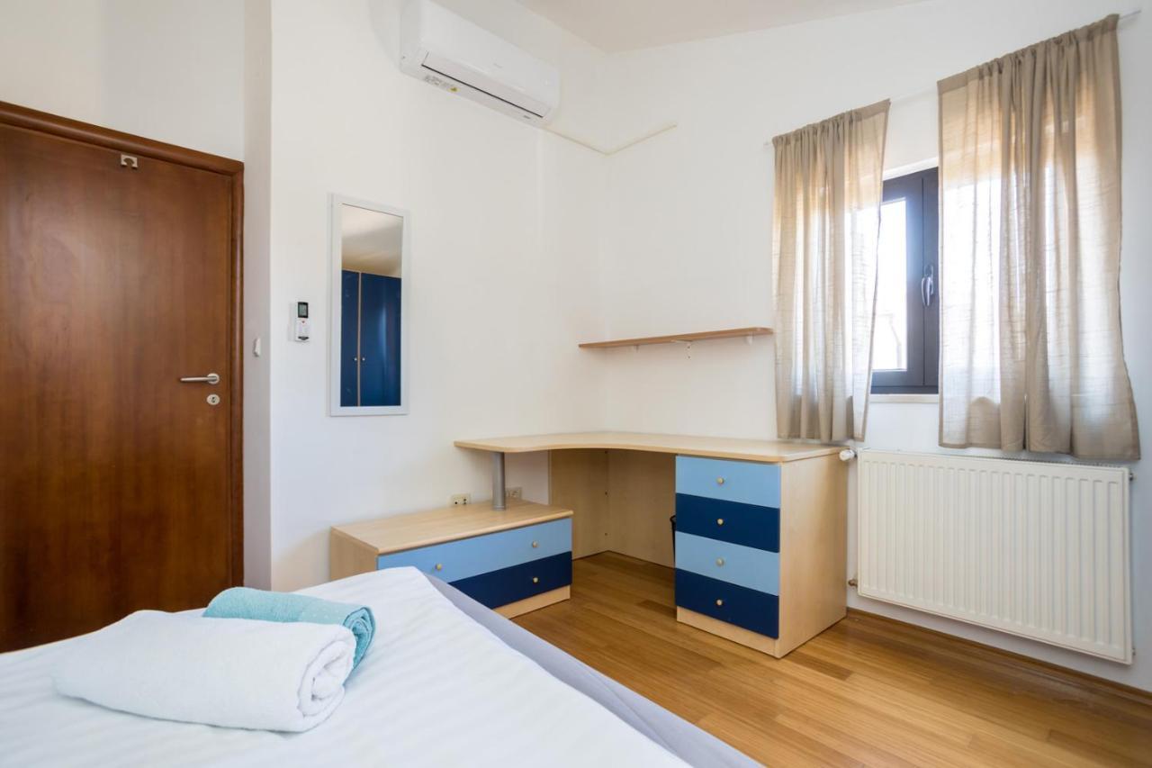 Apartmani Beba Omisalj ภายนอก รูปภาพ